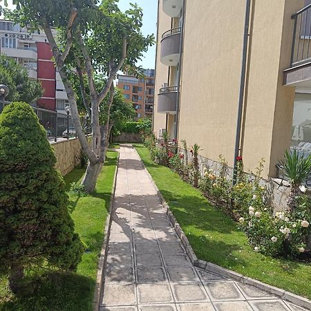 Rose Residence Słoneczny Brzeg Zewnętrze zdjęcie