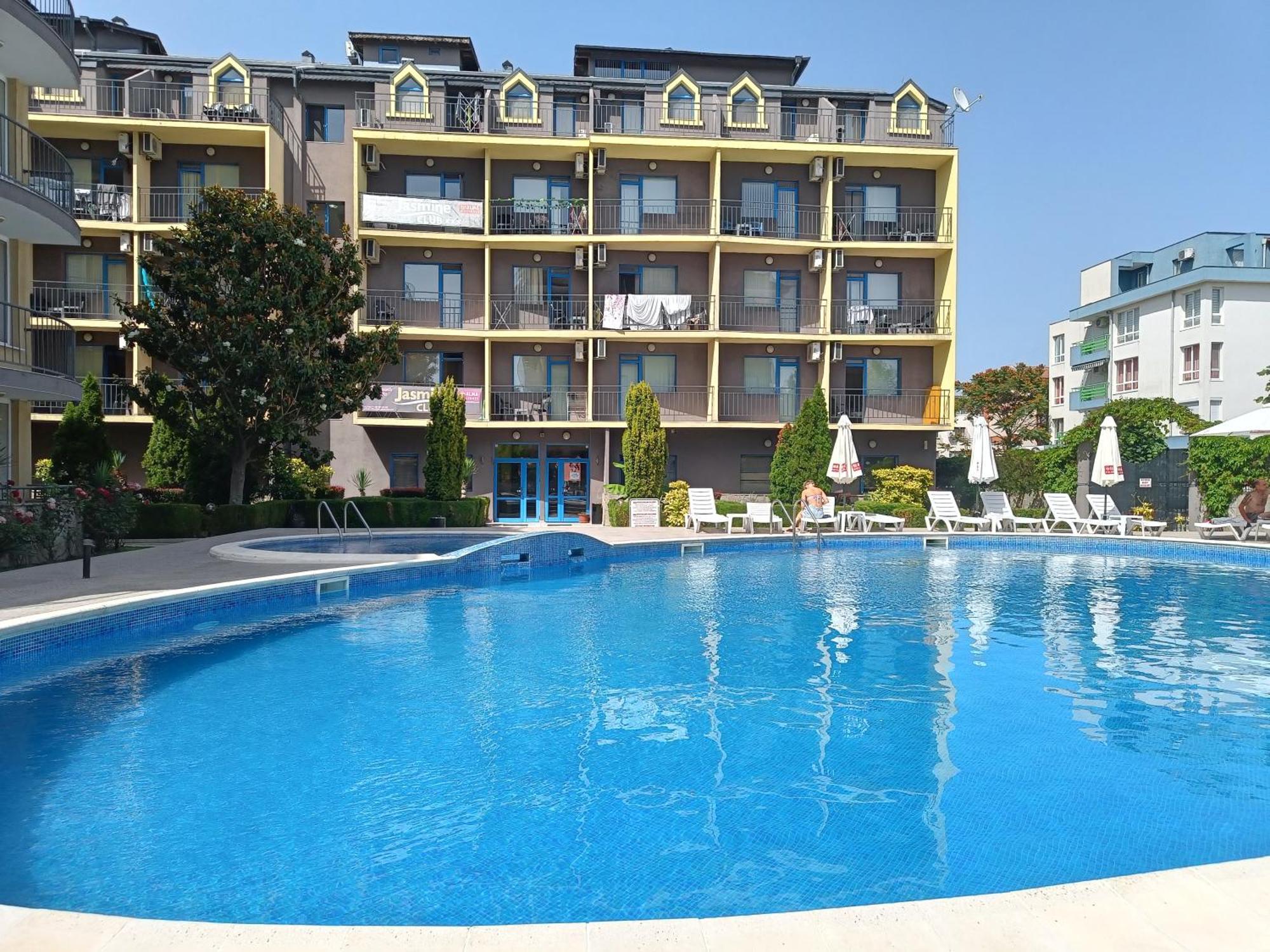 Rose Residence Słoneczny Brzeg Zewnętrze zdjęcie